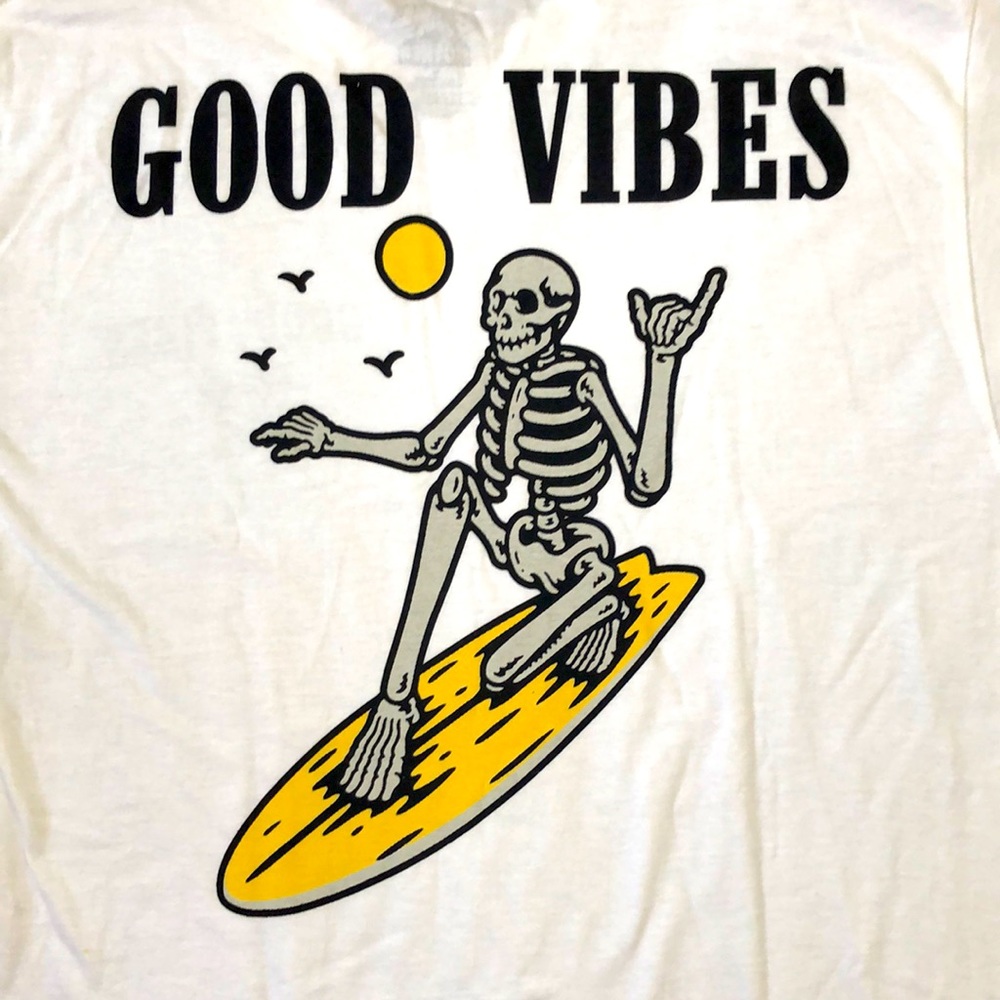 GOOD VIBES TEE / SKELETON, SURFING DESIGN / M 🍁